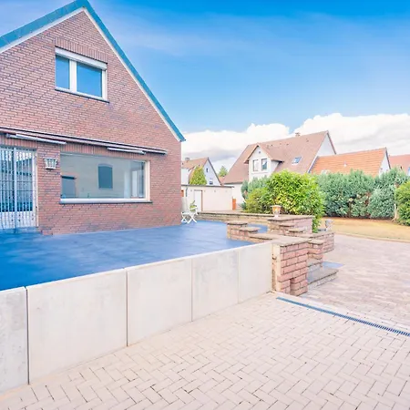 度假居 Sleeping - Red House 比勒费尔德