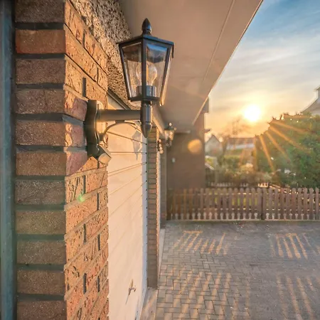 Sleeping - Red House Holiday home *