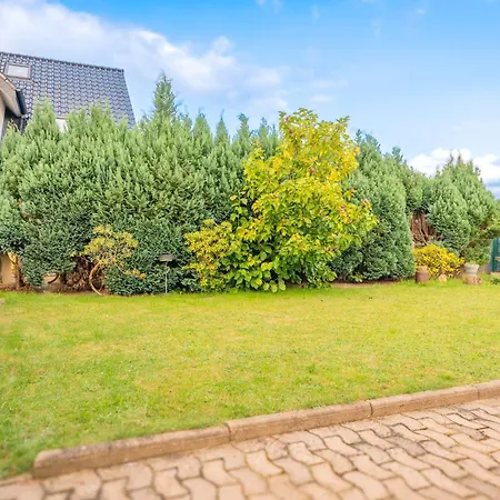 Holiday home Sleeping - Red House *