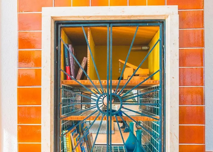 Sleeping - Red House Дом отдыха