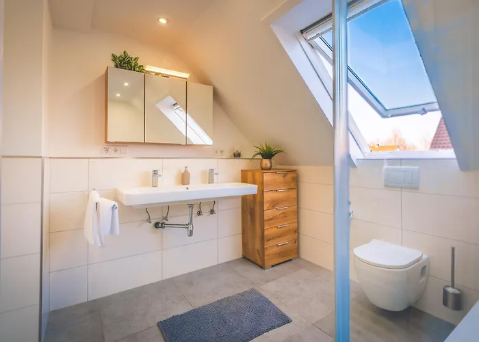 Sleeping - Red House *