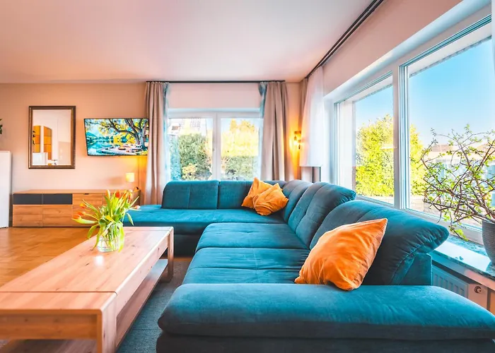 Sleeping - Red House *