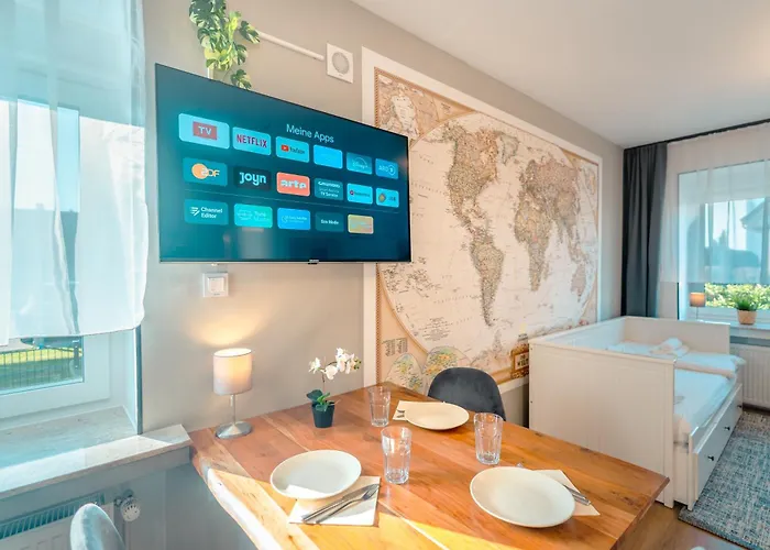 Sleeping - Red House - Grosses Haus Fuer Gruppen Mit 2 - 15 Betten - 2 Kuechen - Parkplaetze - Self Check-in * Bielefeld